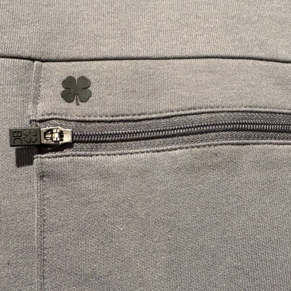 Black Clover Mens Gray Long Sleeve Crewneck Sweatshirt‎ Pocket Size L - Picture 4 of 8